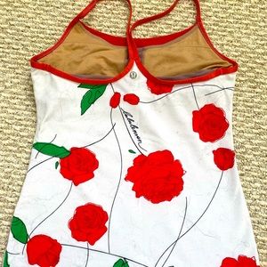 Lululemon workout top